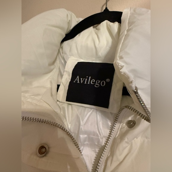 Avilego Longline Puffer Vest | NWT | Cream | Medium - Picture 3 of 7